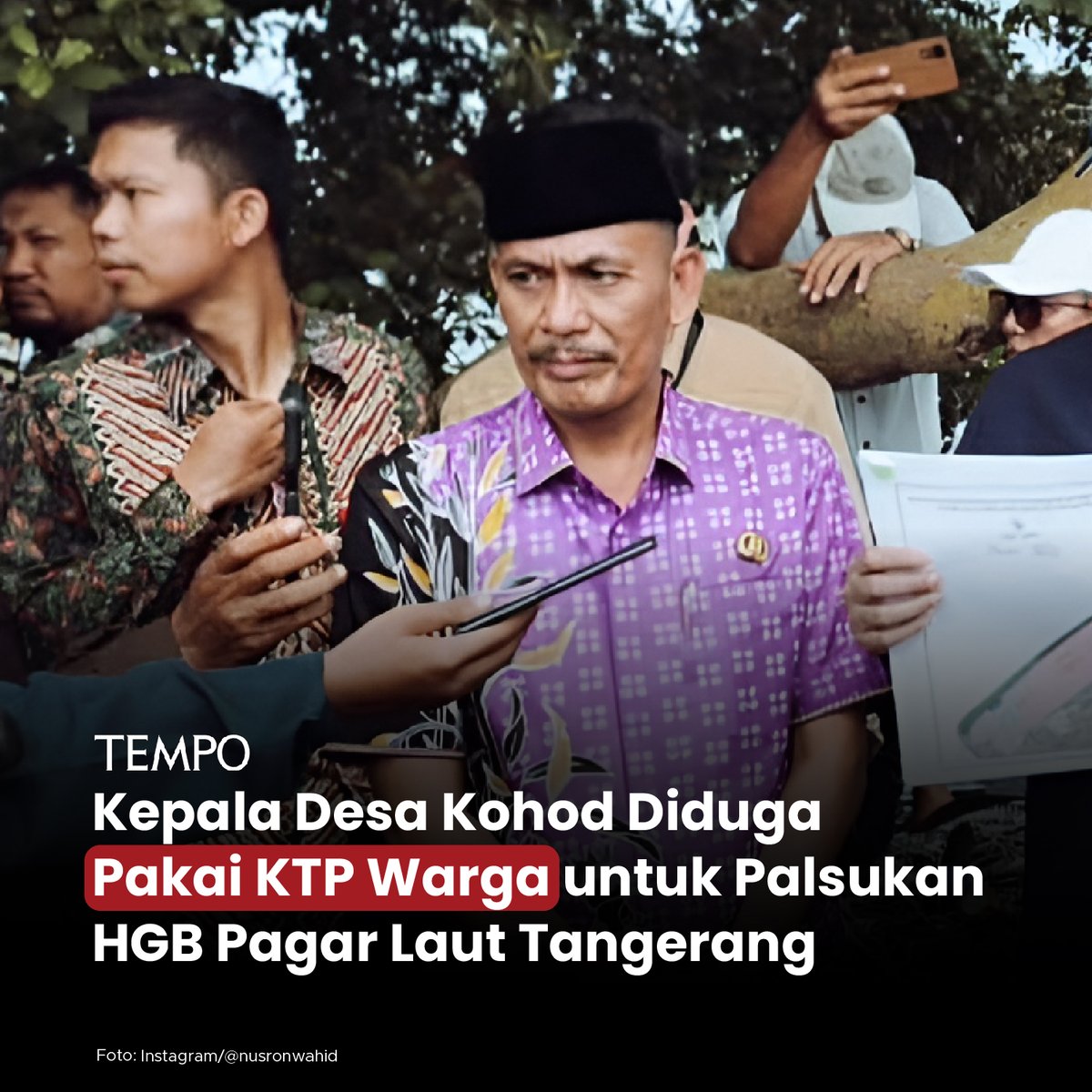 tempodotco's tweet image. Direktur Tindak Pidana Umum Bareskrim Polri Brigadir Jenderal Djuhandani Rahardjo Puro mengatakan Kepala Desa Kohod Arsin bin Asip mengaku telah memalsukan dokumen tanah di area pagar laut Tangerang.

#tempodotco #tempo #pagar #laut #Tangerang #Kohod