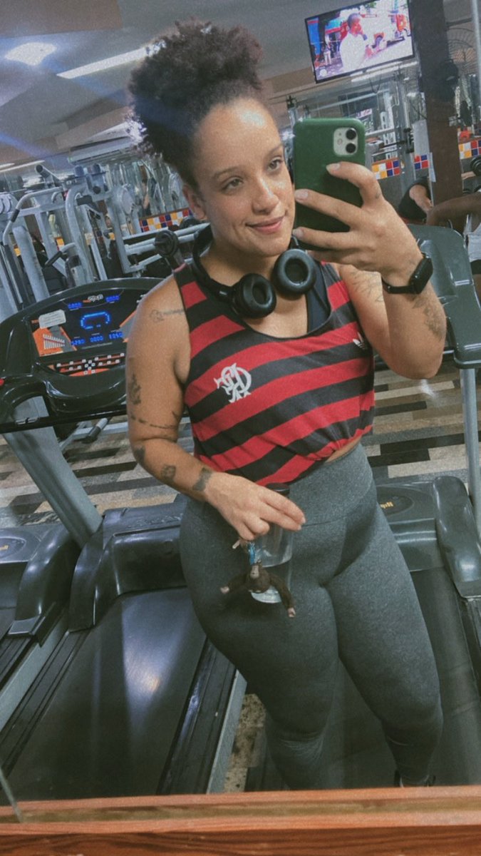 nattorres__'s tweet photo. vício em tirar minhas fotos de academia / registrar os treinos pra postar no #GymRats 👍🏾 https://t.co/4KHjffH5qv