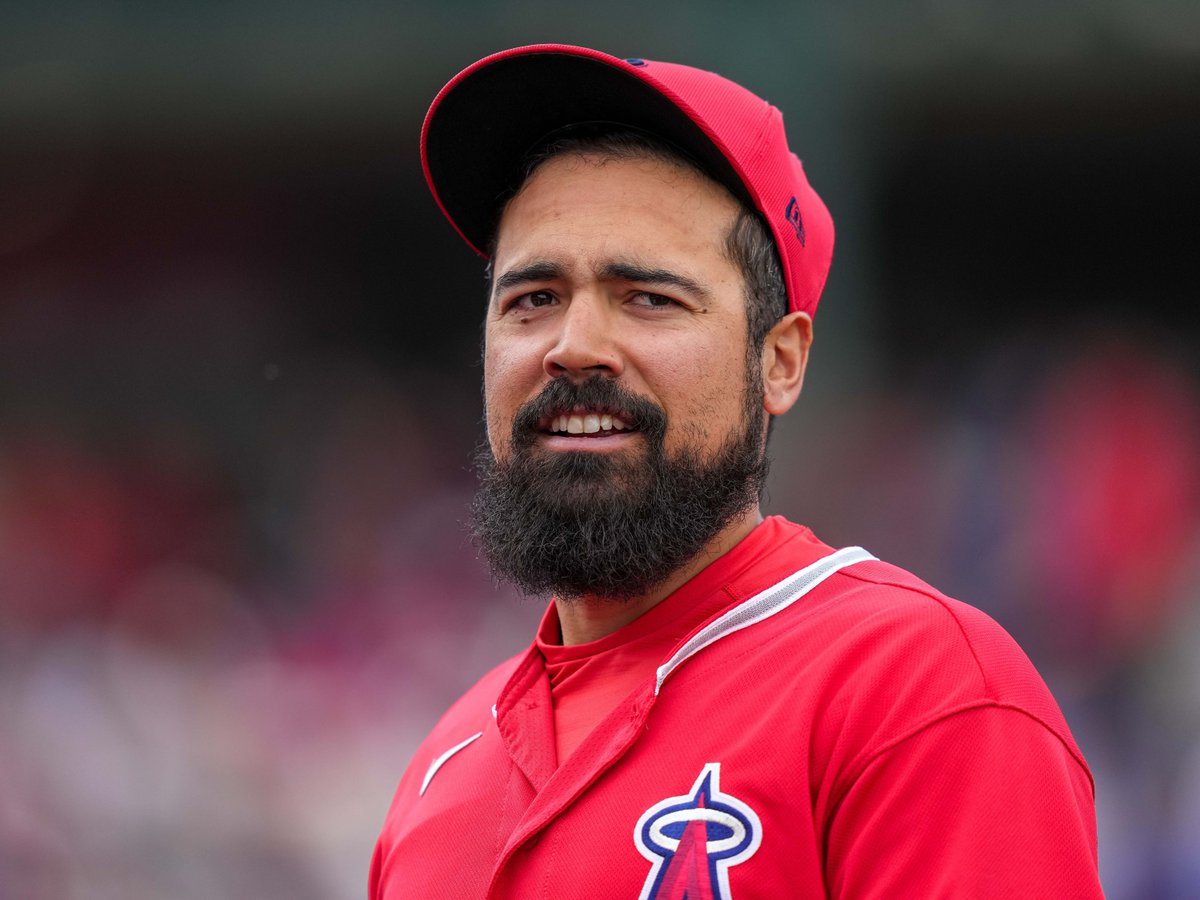 barstoolsports's tweet photo. Anthony Rendon Is Ready For A Comeback Season For The Ages - Just Kidding He’s Already Getting Hip Surgery And Expected To Miss a Ton of Time https://t.co/SxuyhJv0jV https://t.co/WtURxtCWKW