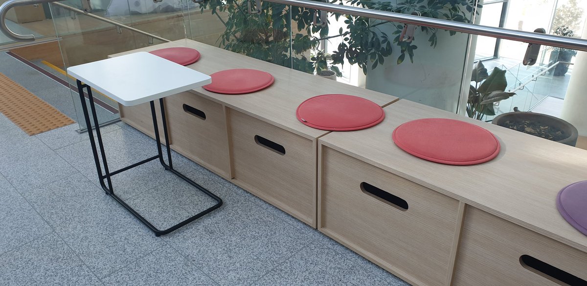 태형트윗 1101
"이 자리의 주인공"
늘 우리는 맡은바 책임과 역할을 다하고 있습니다.
오늘 나의 일은 무엇인가요?
#일 #책임 #역할