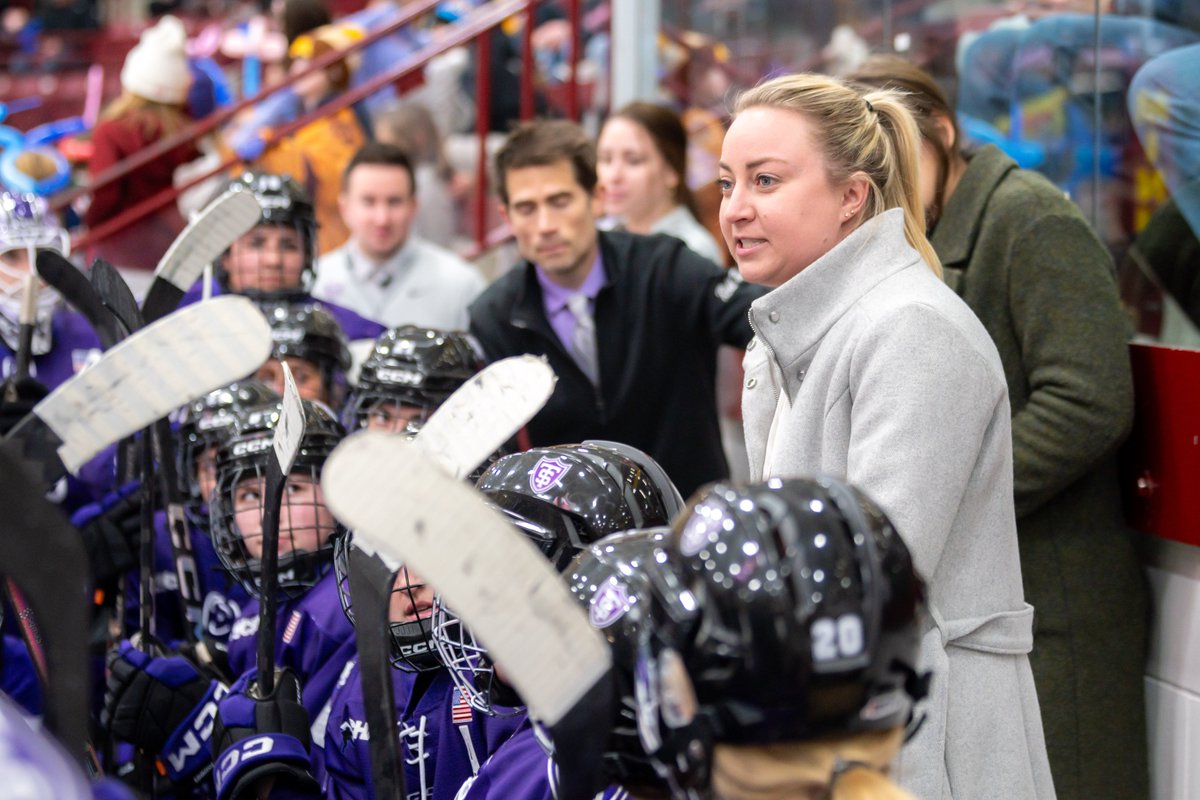 New Boss On The Bench, Part 2

Bethany Brausen sheds interim tag and takes over @TommiesWHockey.

<a href="/RyanStieg/">Ryan Stieg</a> has part 2 of his conversation with the coach: minnesotahockeymag.com/new-boss-on-th…