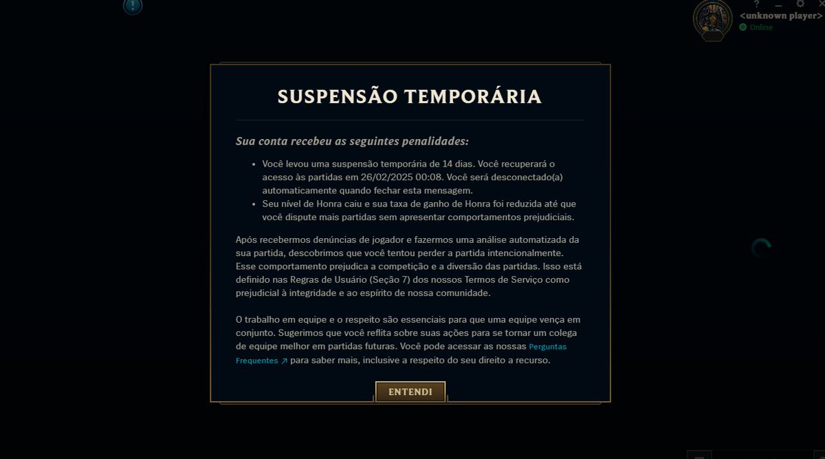 Jukeslol's tweet photo. Ontem fui jogar umas rankeadinhas depois de 14 dias sem 

Testei algumas coisinhas e na ultima eu joguei de karthus suporte e usei a passiva um pouco demais 😅

Abri o client agr e me deparei com essa surpresinha

Se eu fechasse rabadon seria tudo diferente Riot 😭😭 https://t.co/6jcjpZdOLx