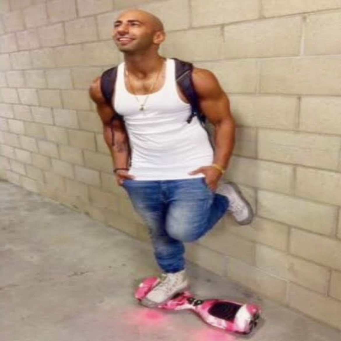 2hollis madrid show confirmed