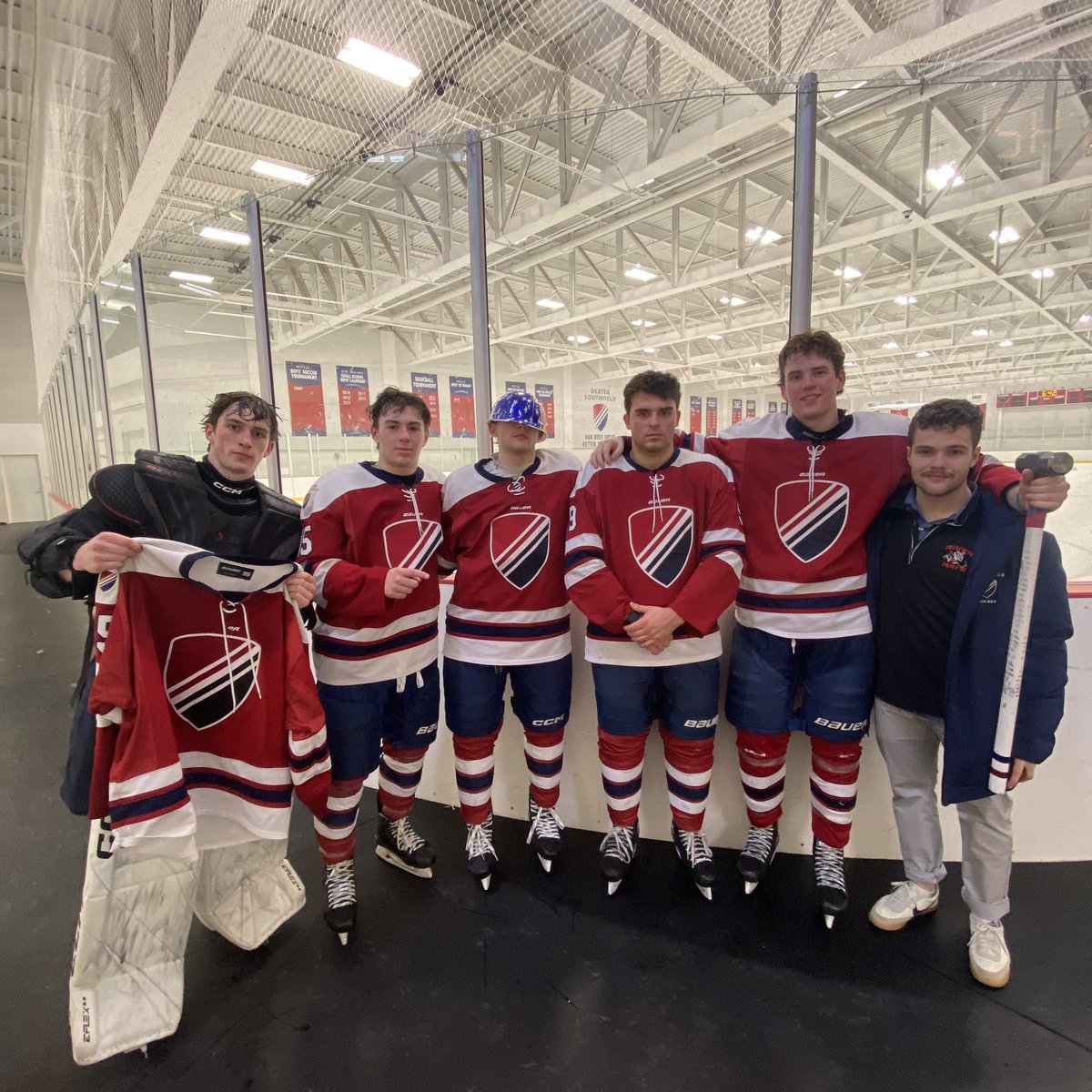 DXSF_BHockey's tweet photo. 🛡️4-2 win. Three goals in the third to snag the win. Ready had a great game, bailed us out a couple times. #thankskyle Rowe stepped up today, blocked a huge shot, 🪖 won. Condon laid a body at the end, 🔨 won. See you Friday away at Portsmouth Abbey. #rollshields🛡️ https://t.co/chOr253KVR