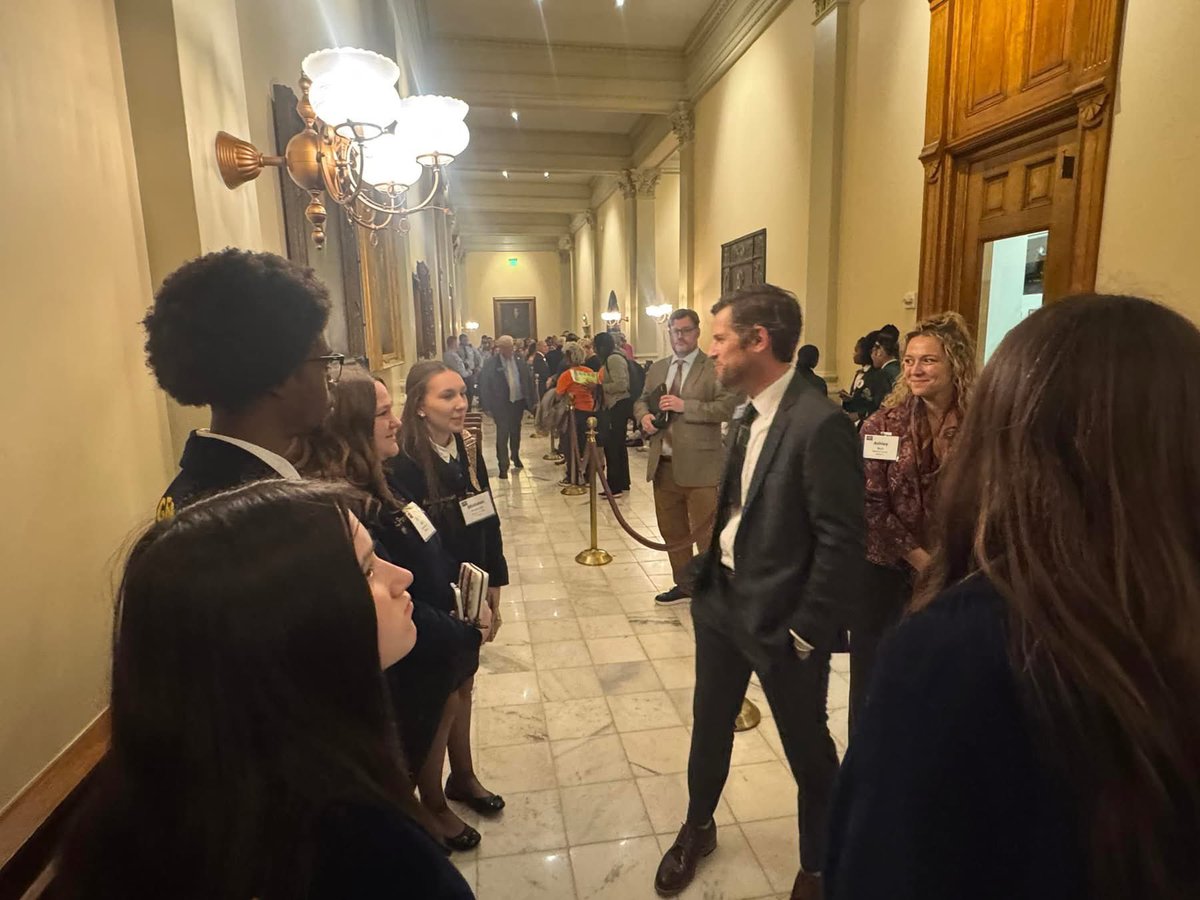 Dr. Gunter tweet media