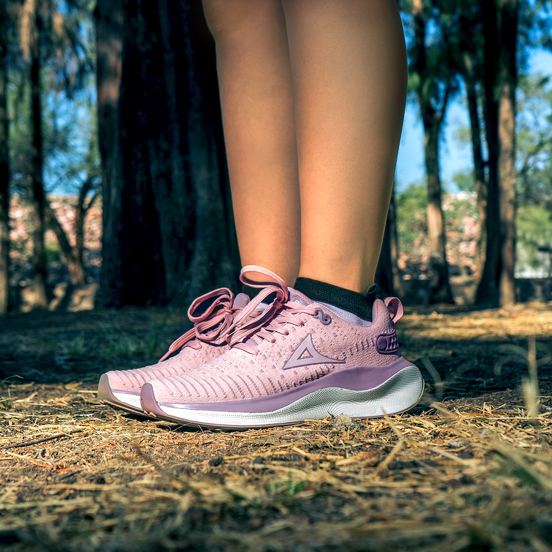 Pirma_Oficial's tweet photo. ¡Eres única, corre como tal!
La colección Quick Run combina diseño, comodidad y tecnología para que nada te detenga.💖💚
¡Chamarras, shorts y tenis que te hacen destacar en cada carrera! 🏃♀️✨
#QuickRun #EstiloDeportivo #MujeresQueCorren #pirmasquad https://t.co/mJf2nM2pD4