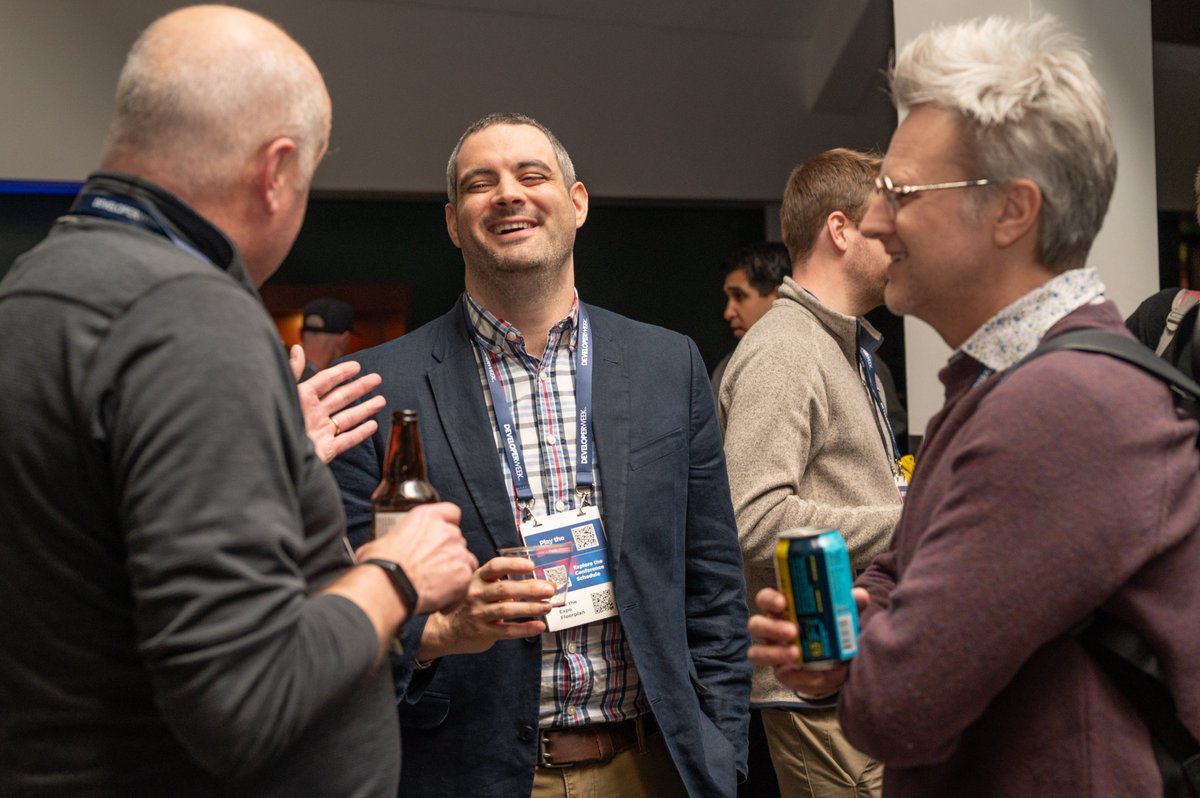 DeveloperWeek's tweet image. Recap of #DevWeek2025: Day 1! 🚀