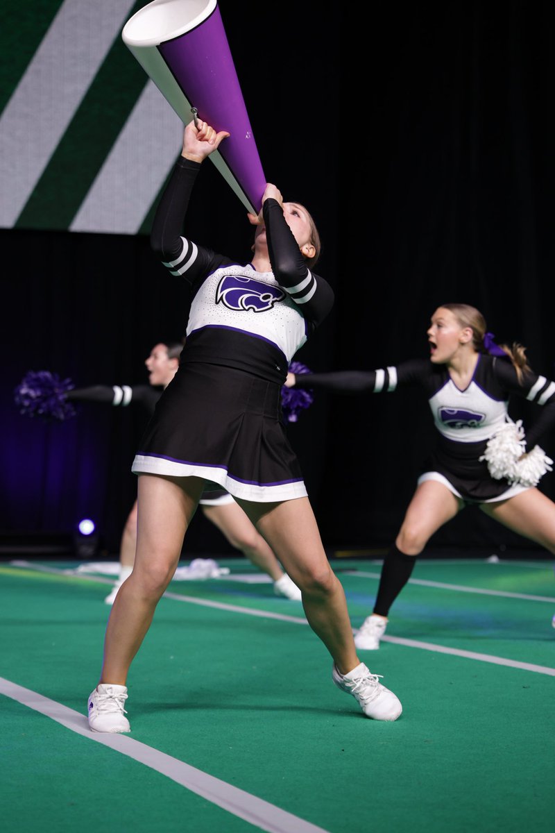 KeystoneCheer's tweet image. Nationals was a trip to remember, these girls worked so hard the entire season and we couldn’t be more proud! 10th in the nation DII varsity non-building game day!! Here’s some complimentary pictures of the performance! 💜📣😽