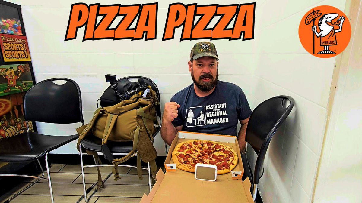 youtu.be/TLsiG9RpHms
Time for some pizza, in a hurry and gotta keep my figure <a href="/littlecaesars/">Little Caesars Pizza</a> 
#LittleCaesar #Pizza #Foodie #Food #ManVsFood #FoodChallenge #DaGarbageDisposal