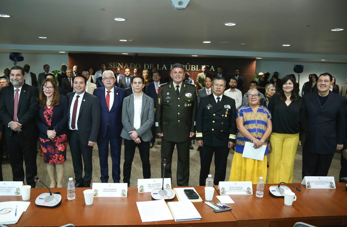 El director general de Estudios, Estadística y Registro Ferroviario de la #ARTF, Salvador Medina, compartió en el Foro Ferroviario República Conectada del <a href="/senadomexicano/">Senado de México</a>, el plan que impulsa la Presidenta <a href="/Claudiashein/">Claudia Sheinbaum Pardo</a> en materia de trenes de pasajeros 🚊