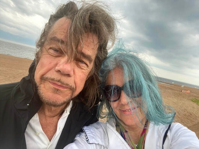 willienile's tweet photo. There is only one David Johansen &amp; he's in great need now, so whatever you can do to help would be deeply appreciated. Many thanks! - Willie

https://t.co/zcdtu9eyZp'

#davidjohansen #sweetrelief #willienile https://t.co/csJrHnFK1S