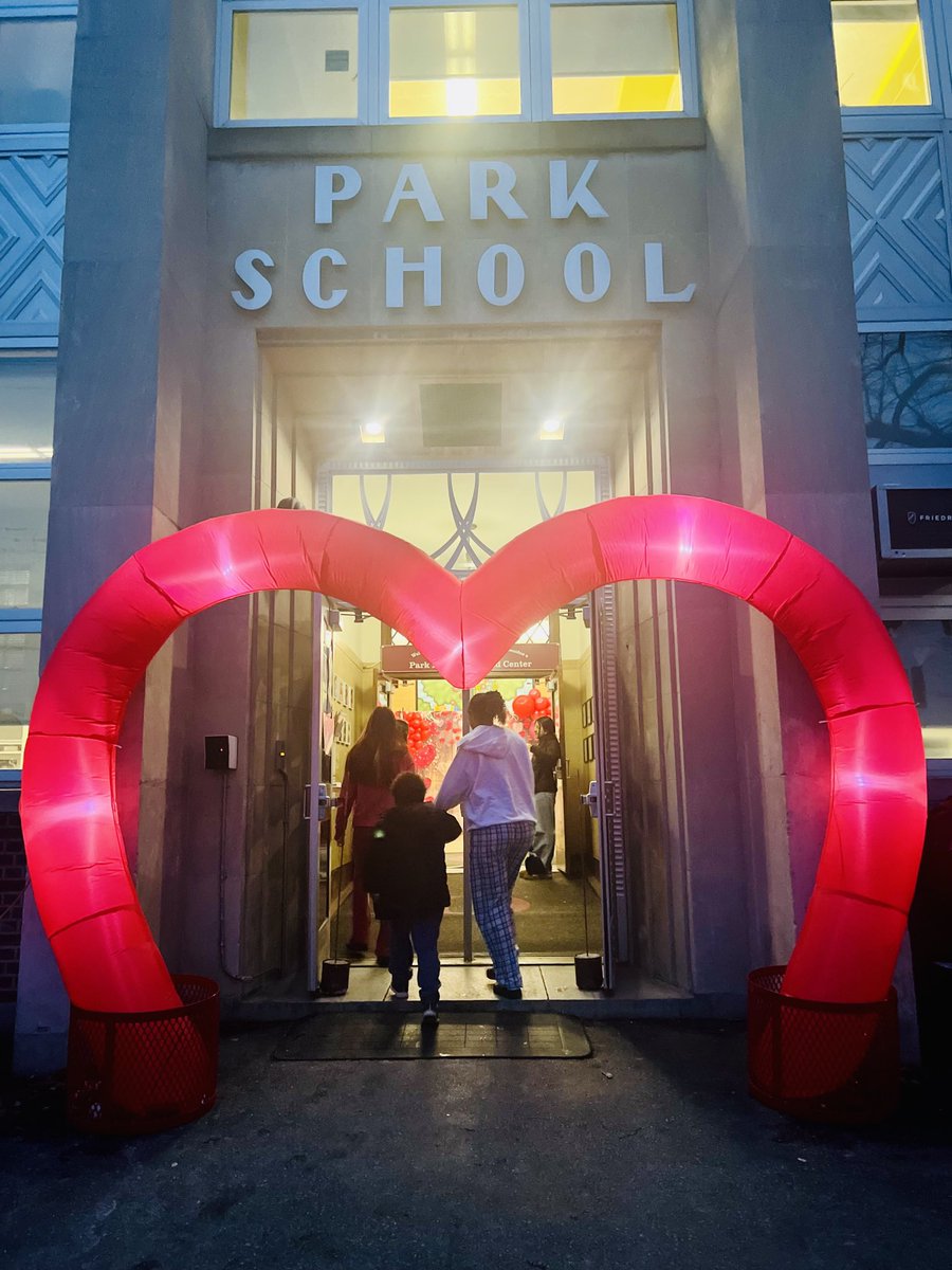 Emily Macias-Capellan (@parkprinc) on Twitter photo Oh what a night. Special shout out to the OEC-PTA, and our kinder dads, for making tonight so special for our Park Kindergartners <a href="/OssiningSchools/">Ossining UFSD</a> <a href="/mariaAmeyer03/">Maria Angélica Asilis Meyer (she/her/hers/ella)</a> <a href="/Mary_FoxAlter/">Mary Fox-Alter</a> <a href="/KimberlyMauri10/">Kimberly Mauricio</a> <a href="/EMercadoAP/">Ellie Mercado</a> Oh what a night. Special shout out to the OEC-PTA, and our kinder dads, for making tonight so special for our Park Kindergartners <a href="/OssiningSchools/">Ossining UFSD</a> <a href="/mariaAmeyer03/">Maria Angélica Asilis Meyer (she/her/hers/ella)</a> <a href="/Mary_FoxAlter/">Mary Fox-Alter</a> <a href="/KimberlyMauri10/">Kimberly Mauricio</a> <a href="/EMercadoAP/">Ellie Mercado</a>