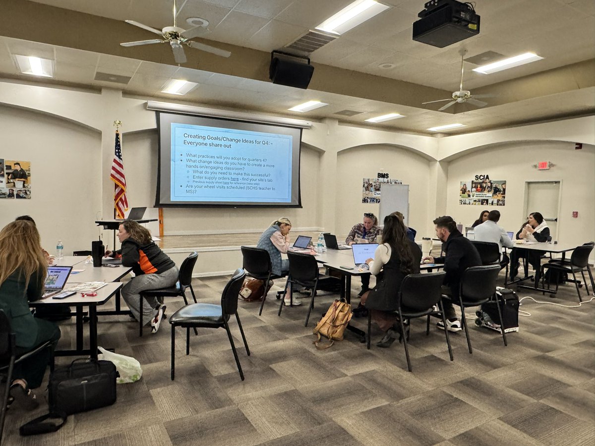 CTE Wheel collaboration days always create innovative and exciting #BurtonExperiences for our students #Secondary <a href="/BurtonSchools/">Burton Schools</a> <a href="/BurtonBulldogs/">Burton Middle School</a> <a href="/SCIABEARS/">SCIA</a>  <a href="/SummitHS_Bears/">SUMMIT COLLEGIATE HIGH SCHOOL</a>