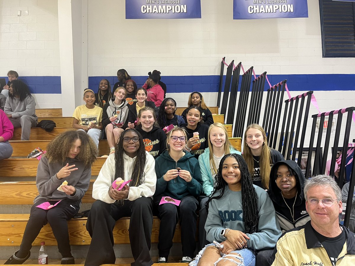 Fun night at Limestone supporting the Lady Saints!