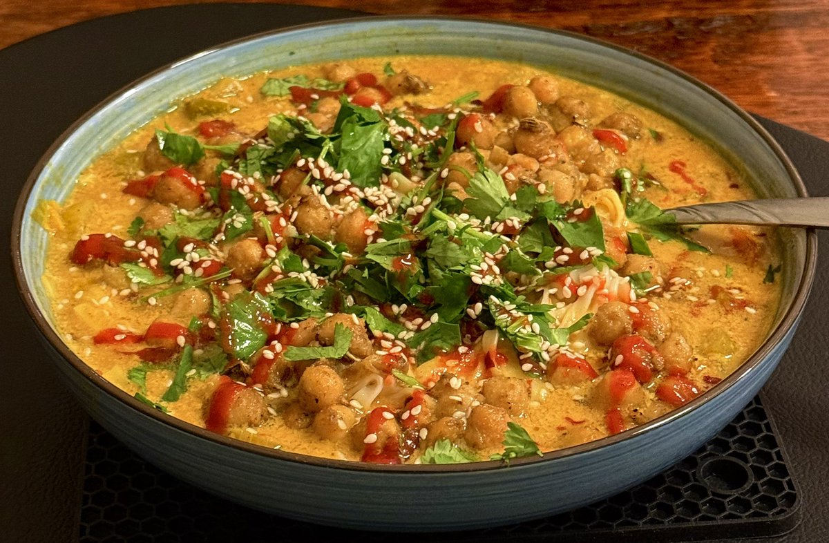 Curry Soup for Dinner 🥘