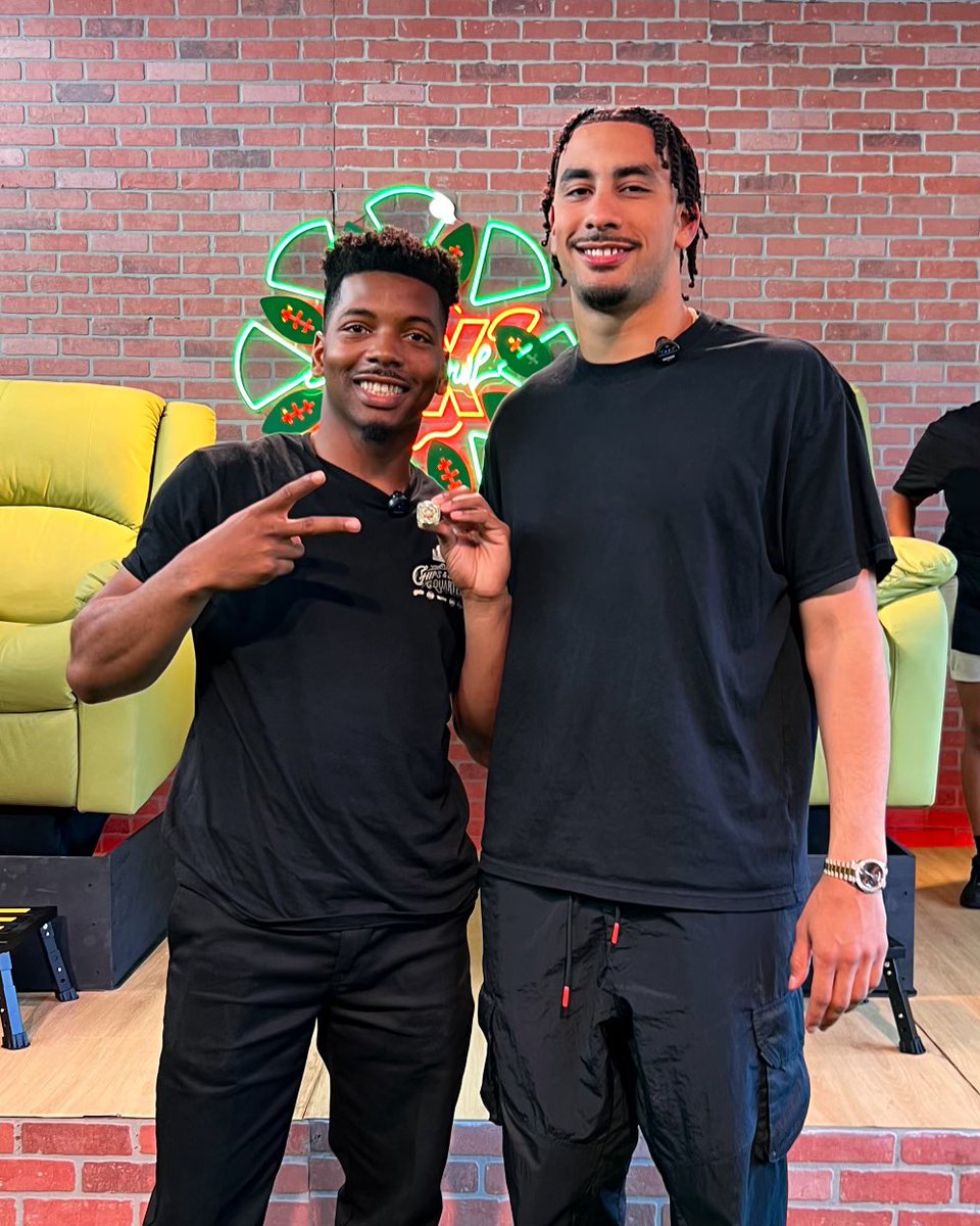 jordan3love's tweet image. #ad @tostitos Armchair Quarterback is showing them it isn't as easy as people think