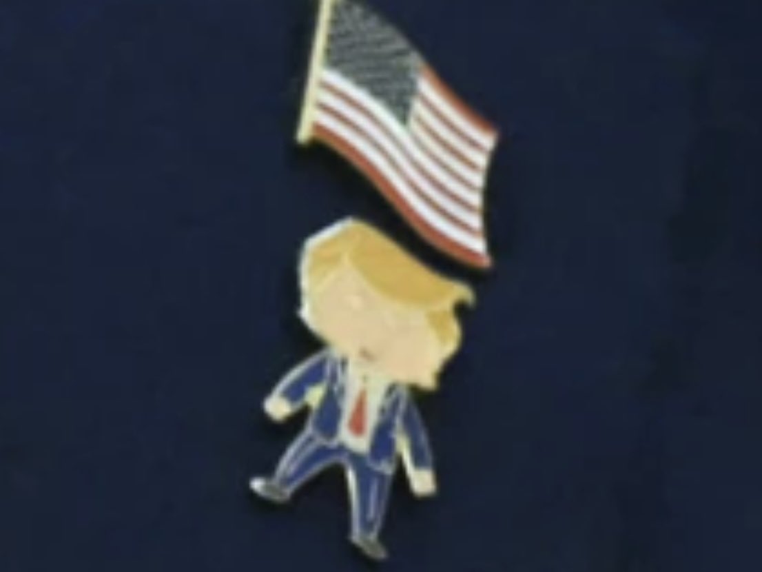 GlennRa51774921's tweet image. Get your order in @GOP #rubes