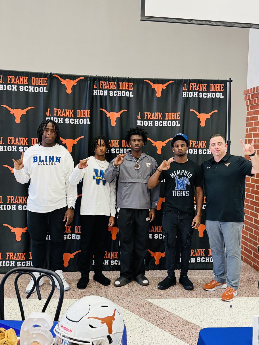 Danny Fitzmorris (@coachfitzmorris) on Twitter photo Humbled and honored to coach these great young men. Bright futures for them and thank you to the schools that took a chance on them. <a href="/MarkelTerry75/">Markel Terry</a> <a href="/Toomuchjaylo/">Jaylon”JRam” Broussard</a> <a href="/Cam_ontop/">Cameron Mathews</a> <a href="/Tariqqrr/">WR ⭐️Tariq “RIQ” Riley c/o 25”</a> Humbled and honored to coach these great young men. Bright futures for them and thank you to the schools that took a chance on them. <a href="/MarkelTerry75/">Markel Terry</a> <a href="/Toomuchjaylo/">Jaylon”JRam” Broussard</a> <a href="/Cam_ontop/">Cameron Mathews</a> <a href="/Tariqqrr/">WR ⭐️Tariq “RIQ” Riley c/o 25”</a>
