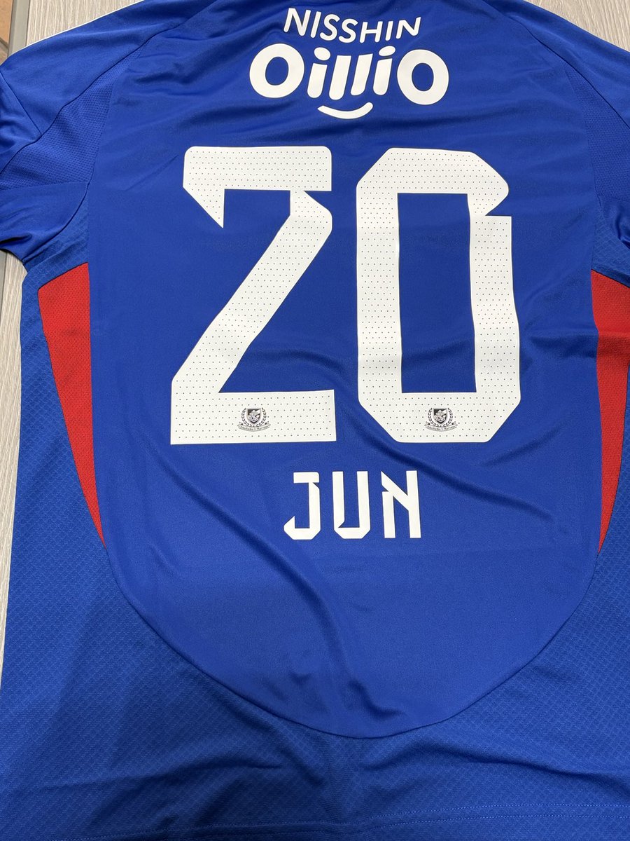 リーグ開幕戦に向けて新しい戦闘服到着