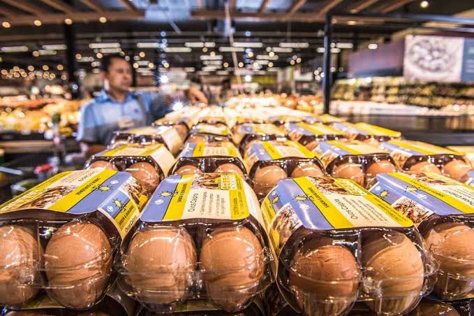 🚨URGENTE - Governo Lula destrói a economia e ovos têm alta de 40%!