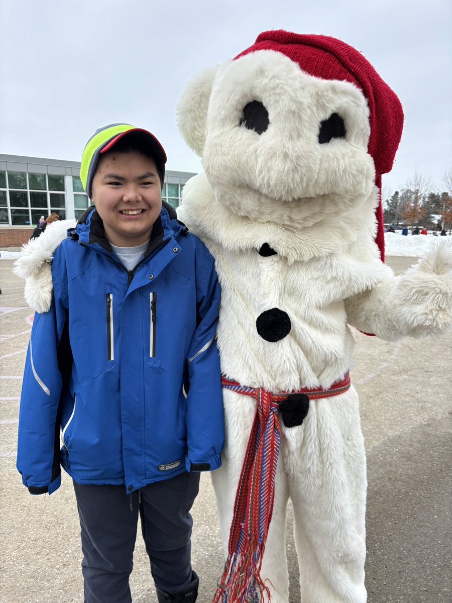 Colette Tobias 🧡 (@ms_ctobias) on Twitter photo What a great day for our jr and intermediate students <a href="/CaradocPS/">Caradoc Public School</a> ! Bonhomme made an appearance too! Thanks Mme StJames! What a great day for our jr and intermediate students <a href="/CaradocPS/">Caradoc Public School</a> ! Bonhomme made an appearance too! Thanks Mme StJames!