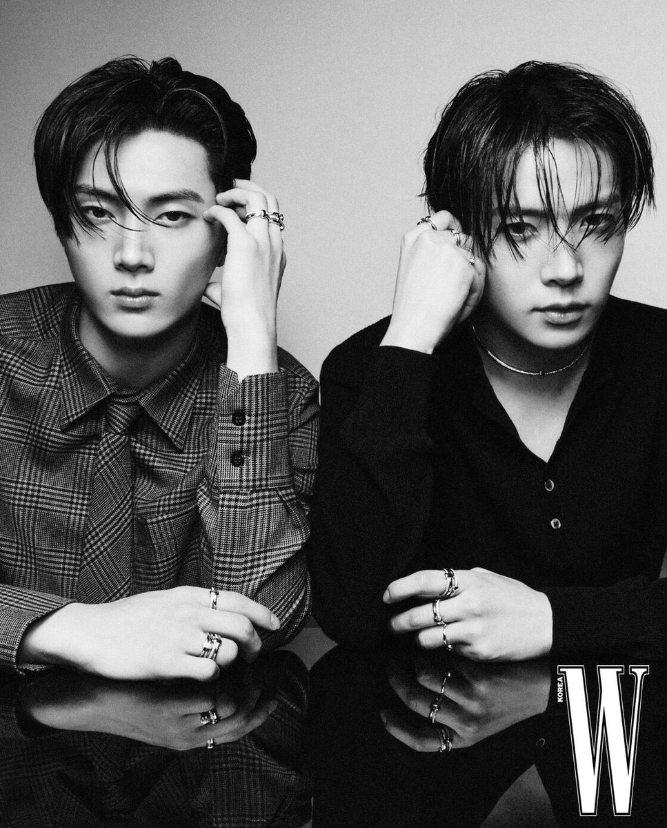 jayjongalaxy's tweet photo. OH GODDD!!! HEEJAY x POMELLATO FOR W KOREA 😭😭😭😭

#ENHYPEN_JAY #ENHYPEN_HEESEUNG https://t.co/Mu1nlciA3y