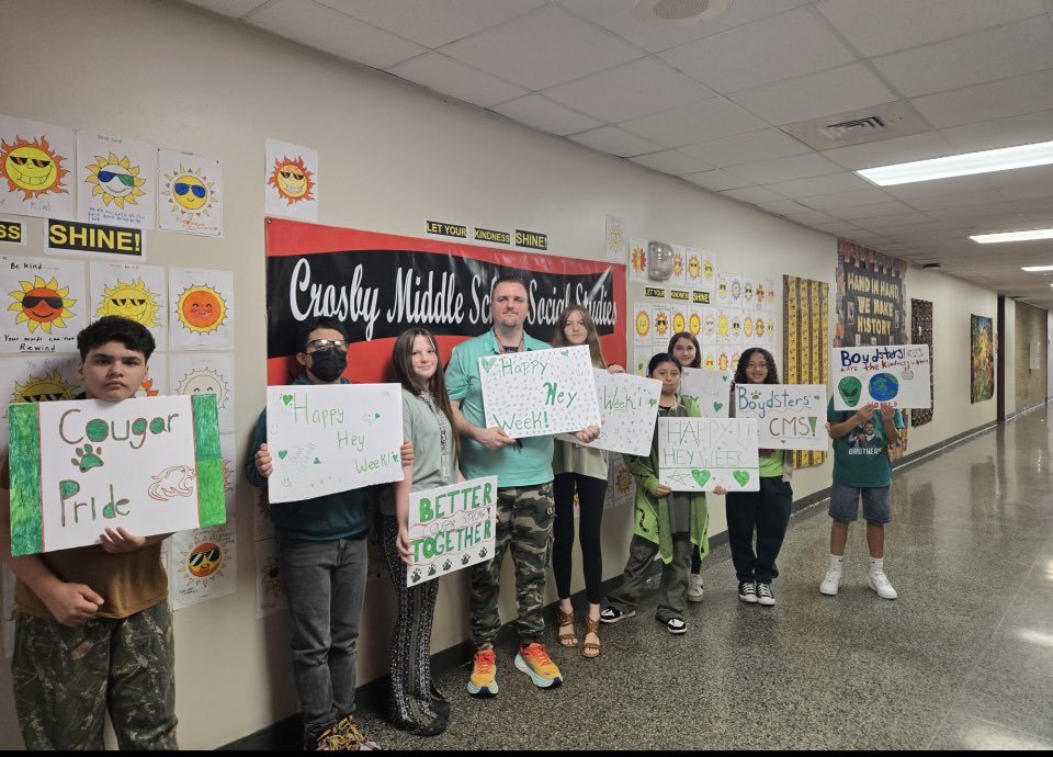 #HEY!  Mr Boyd’s class 
<a href="/CrosbyMSCougars/">Crosby Middle School, Crosby ISD</a> <a href="/CrosbyISD/">Crosby ISD</a> knows how to celebrate #HEYWeek 🎉
Kindness
Friendliness
Positivity 
Excellence