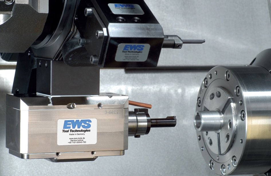 Cominix1's tweet image. 本日はドイツEWS社のスロッターの実演を行いました。ミル機能付きNC旋盤でキー溝加工が出来るツールです😃工程集約やキー溝加工の内製化を検討しているお客様に非常に好評です✨