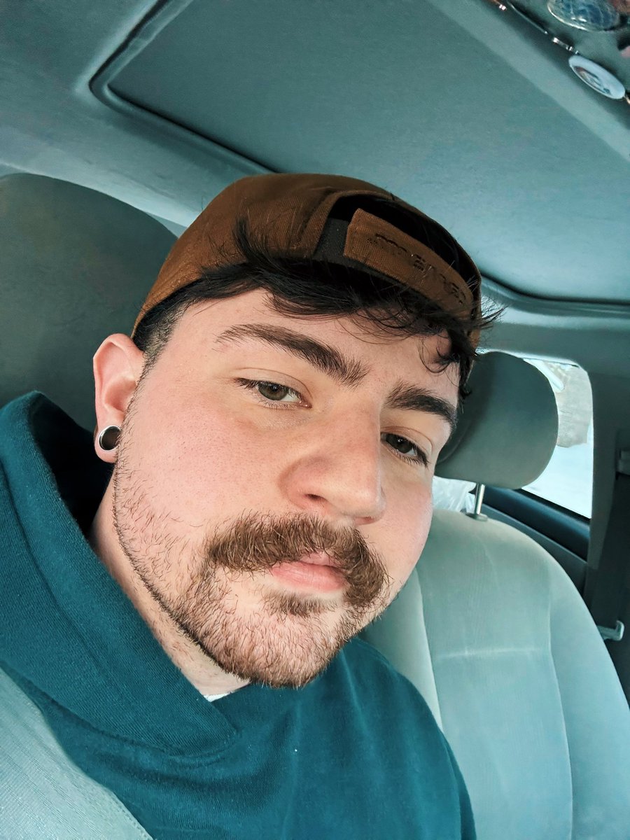 pinknuck's tweet photo. life is ruff but at least my mustache is finally full :) https://t.co/LD3unyHQDW