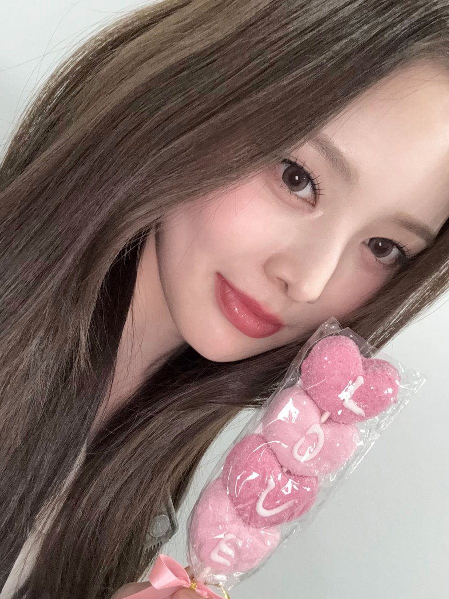 🩶 (@JEEMINCHANI) / Posts / X