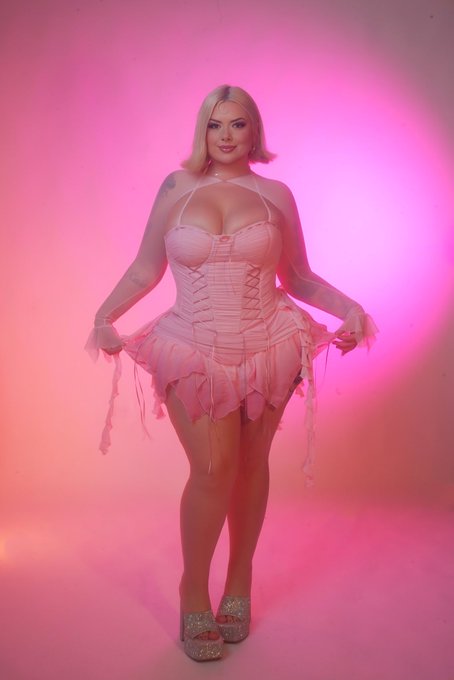 Watch Joka $7 OF NO PPV🥰's leaked NSFW photo on TwXstars