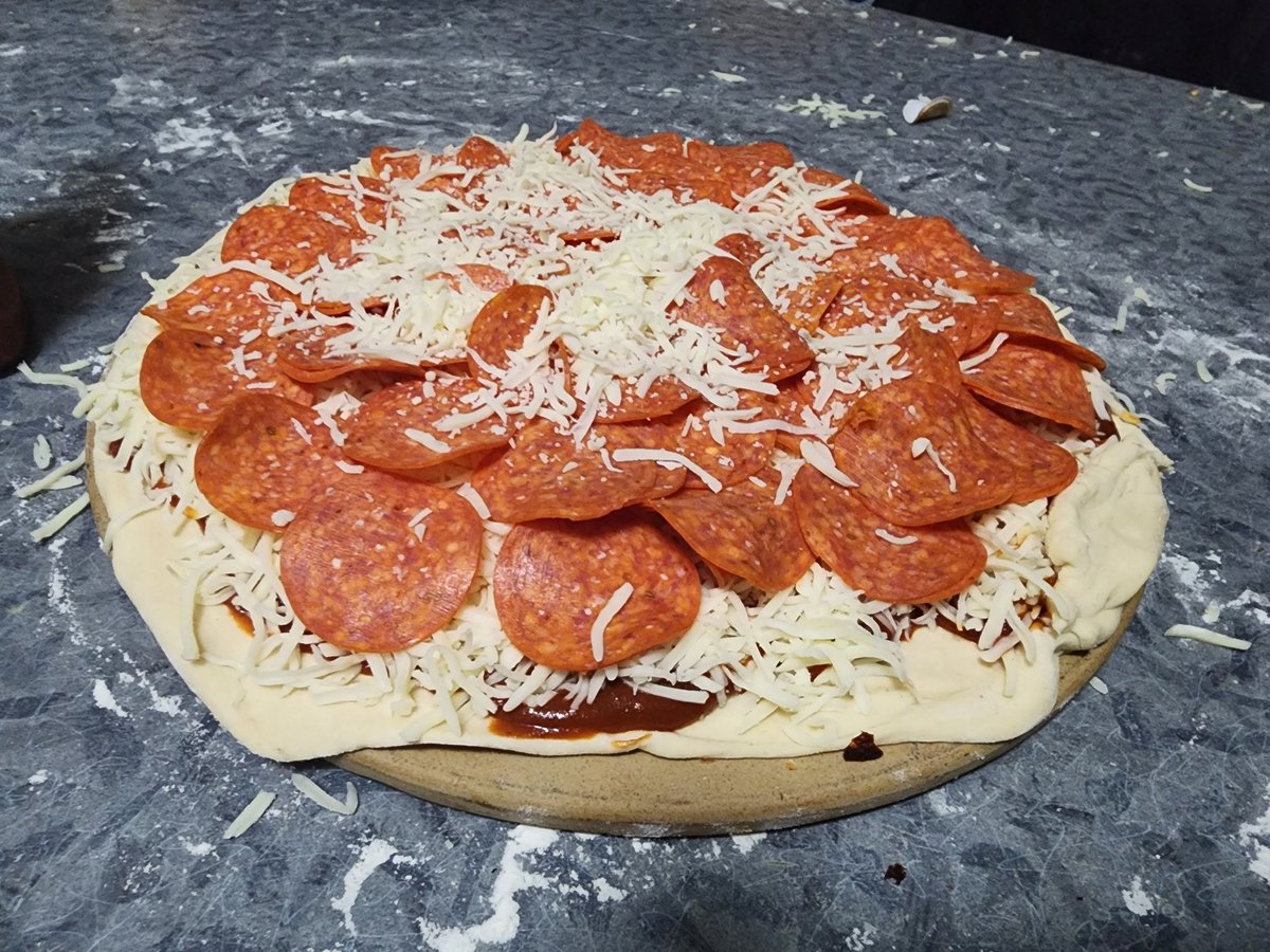 JakeandJacobpod's tweet image. Pizza chef