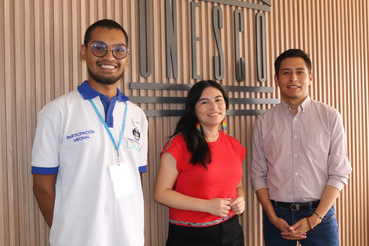 📢 Junto a Víctor Flores, en representación del <a href="/CMPJdeLima/">CMPJ de Lima</a>, nos reunimos con <a href="/UNESCOperu/">UNESCO Perú</a> para fortalecer alianzas y la participación juvenil en Lima.

💡Desde la Junta Directiva 2025, impulsamos estrategias para el desarrollo económico y social de las juventudes.

#CMPJ2025 🇵🇪🌎