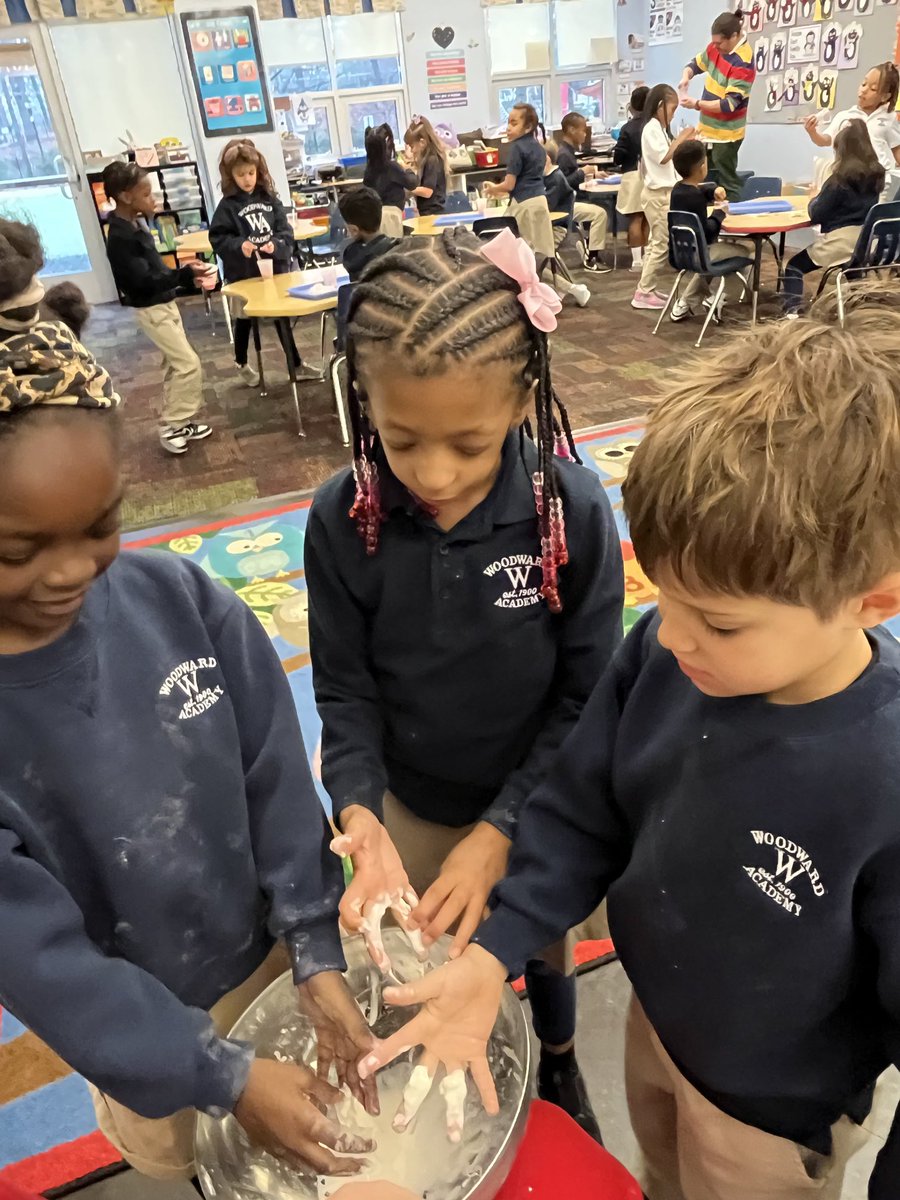 Mrs. Lopez's Class tweet media