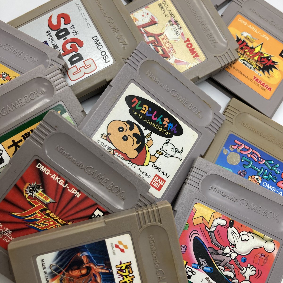 084RetroGAME's tweet photo. 🌟ゲームボーイソフト入荷🌟

あの懐かしさを今一度体験したい方、ぜひチェックしてみてください👀‼️

今すぐヤフオクで出品中のアイテムをゲット🔥購入はお早めに⚡️

🎮出品中のゲームボーイはコチラ👇
👉 https://t.co/lPmWfJJjlF

#レトロゲーム
#ゲームボーイ
#ゲームソフト https://t.co/9whMg6RMgq