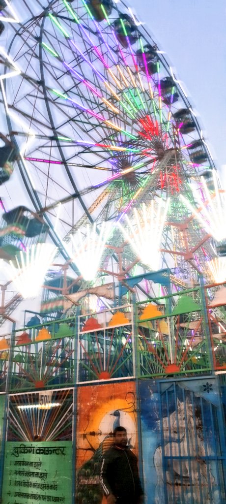 0_x___n's tweet photo. 🎡✨️ https://t.co/p2jK2Nlyut