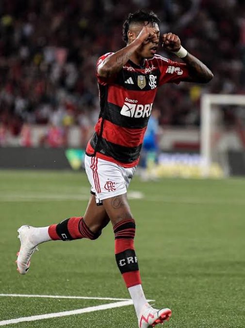 flaamor1981's tweet photo. O JEITO QUE O BH ENTRA NA MENTE DOS CHORÕES É INACREDITÁVEL KKKKKKKKKKKKKKKKKKKKKKKKKKKKKKKKKKKKK PAI DO FOGUINHO https://t.co/RwZGse8oaw