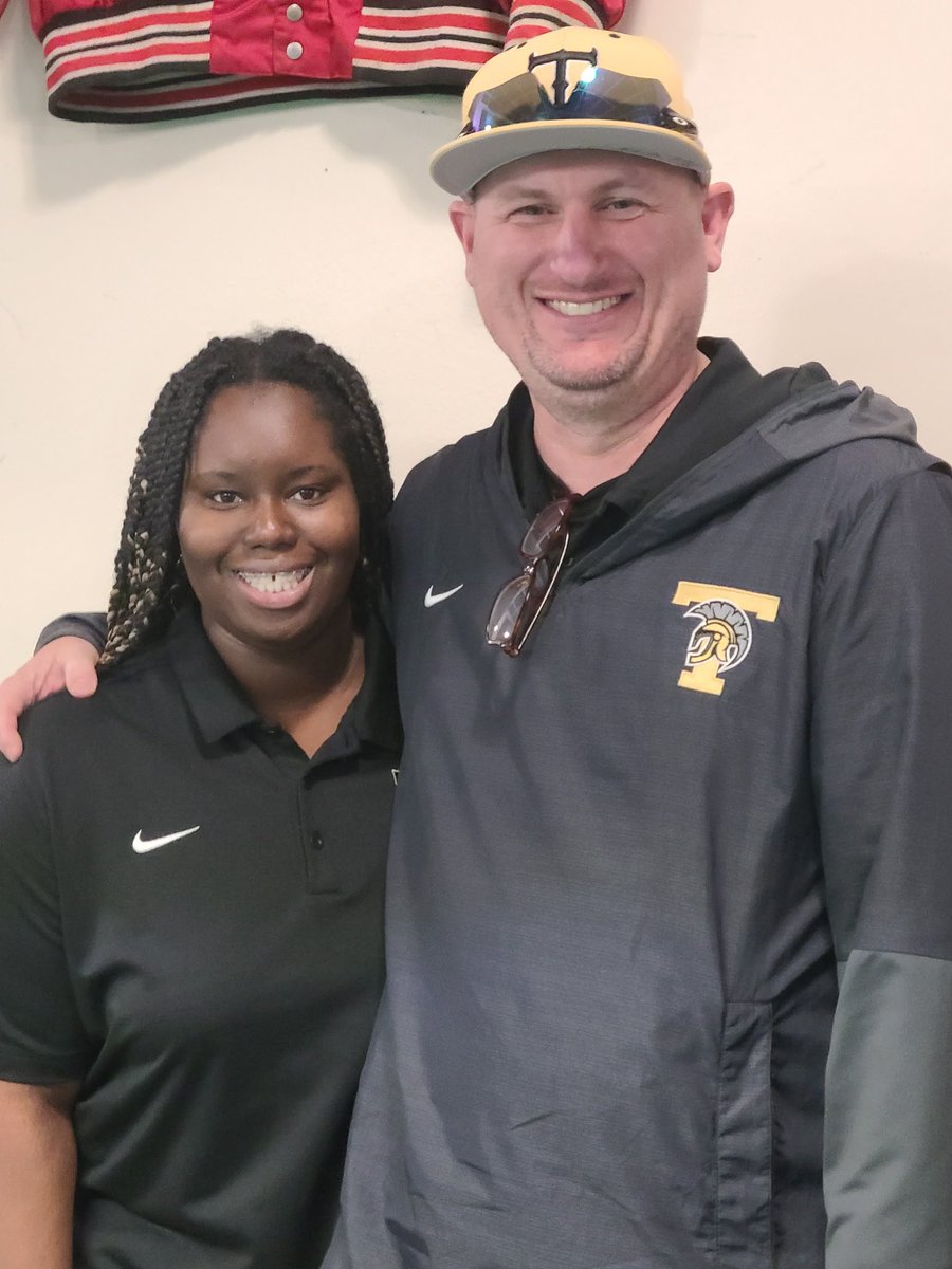 HotSpringsTrojanBowling tweet media