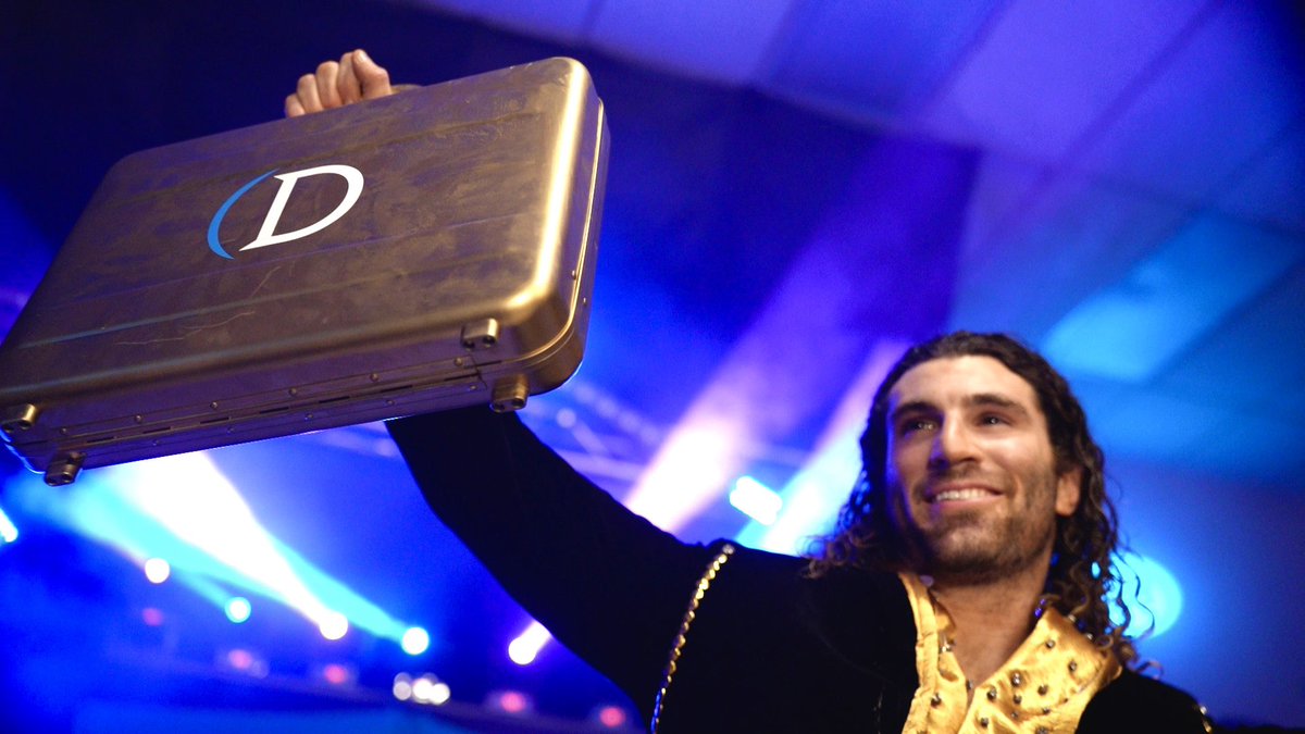 cameraguygimmik's tweet photo. Mr. Good As Gold @ChanThomasPro
#DWFamous @DWWrestling https://t.co/xCppjPuhAm