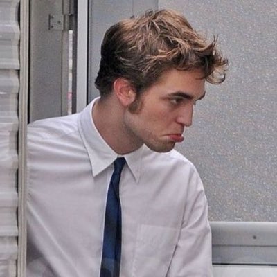 tyler02020202's tweet photo. sending out mass “Sorry i’ve been distant it says nothing about you as a person i’m just disillusioned with life right now and laying in bed a lot” texts for the third time this year and it’s february https://t.co/lV6M4zzRhi