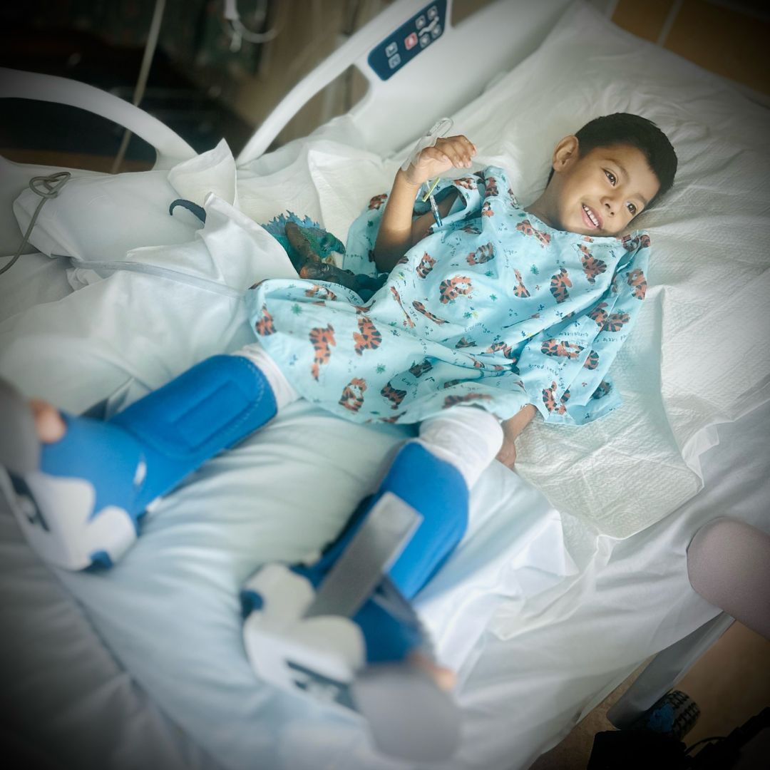FriendsofMTF's tweet photo. Joaquin, age 5, was diagnosed w/ a thoracic mass tumor on his spine. Surgery was performed to remove the tumor &amp; has now left him with a lot of physical therapy. The lengthy hospitalizations has impacted this family of six. Any donation is appreciated: https://t.co/YpCj8fwqQa https://t.co/L2t4uryY2e