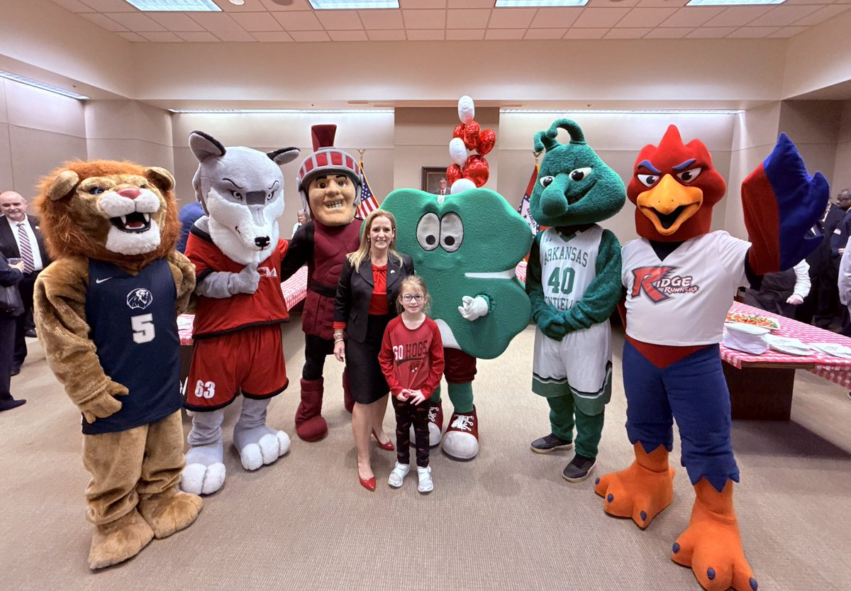 Leslie Rutledge tweet media