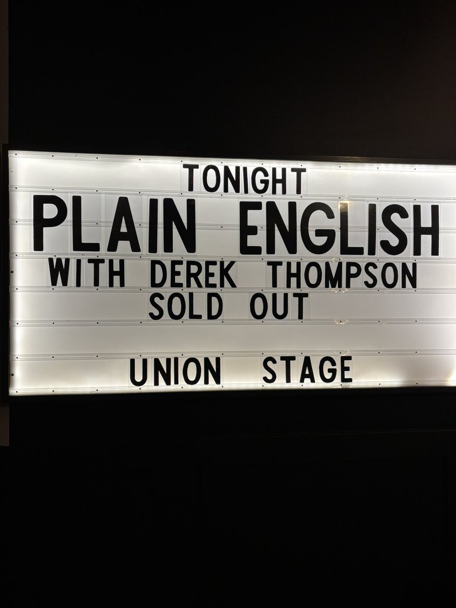 elizpaige's tweet image. First (sold out!) Plain English live show in the books for @DKThomp.
Thanks for having us @unionstage!