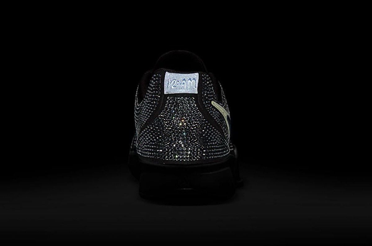 Swarovski x Nike Ja 2 EP “Black Label”が国内2月14日（金）9:00 より 