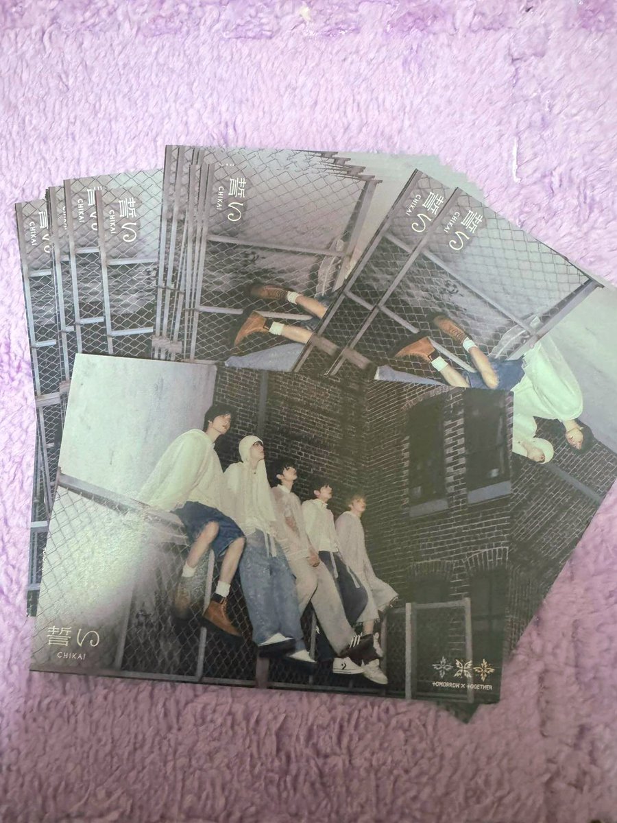 S0_biz1205's tweet image. TXT &amp;lt;𝘼𝘾𝙏:𝙋𝙍𝙊𝙈𝙄𝙎𝙀&amp;gt; 𝙀𝙋𝟮 𝙄𝙉 𝙄𝙉𝘾𝙃𝙀𝙊𝙉
투바투 프미콘 EP.2 인천 앙앙콘 일본앨범 나눔 진행합니다♡

#rt 추첨 한분께 치카이 엽서를 드립니다

⛤ TXT 치카이 솔로자켓  15set
⛤ TXT 치카이 엽서 19set
♡  3/9(일) 막콘

#rt 장소 및 착장은 타래로 당일공지하겠습니다ฅᐢ..ᐢ♡