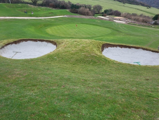 IlfracombeGolf's tweet photo. β³ The work goes on at Ilfracombe Golf Club! ποΈββοΈ
Letβs keep the course in top shape together! π
Thank you for your support, and happy golfing! ποΈββοΈβ³
#IlfracombeGolfClub #SeeTheSeaFromEveryTee #CourseCare #GolfLife #RespectTheCourse #BunkerWork #PlayItClean #FairwayToHeaven πΏποΈββοΈ https://t.co/zN9YOkBAQZ