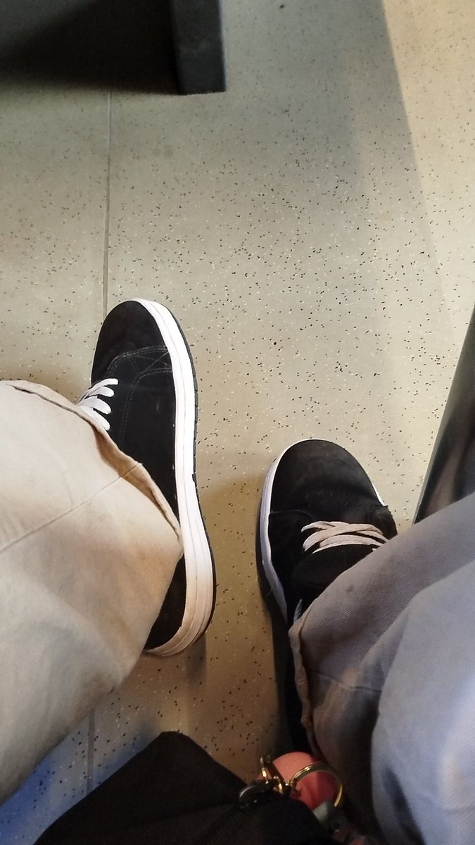 PaniEveFindom's tweet photo. Podeszwy czekają🤭 Musiałabym któregoś użyć teraz...
findom paypig footfetish moneyslave  betaloser simp humanAtm blik domina whalesub https://t.co/ONzM2KF8sg