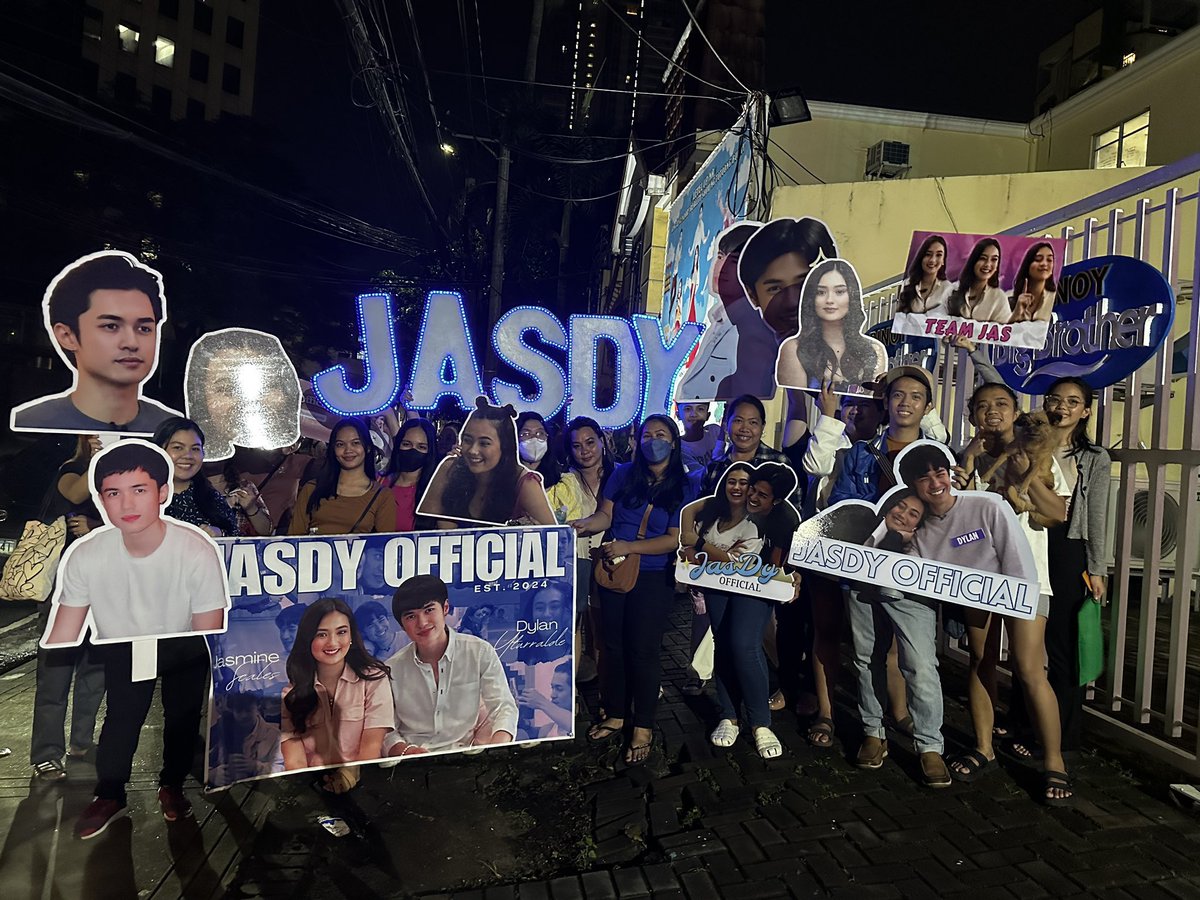 Jasdy was there Since Day One. From team live to making funds for maya votings every week until their eviction day JasDy ofc was the the one who welcomes them to the outside world. &amp; now were on the 6th month of celebrating the fandom existence🩵

<a href="/jasscalesofc/">Jas Dudley-Scales</a> <a href="/dylan_yturralde/">Dylan</a>