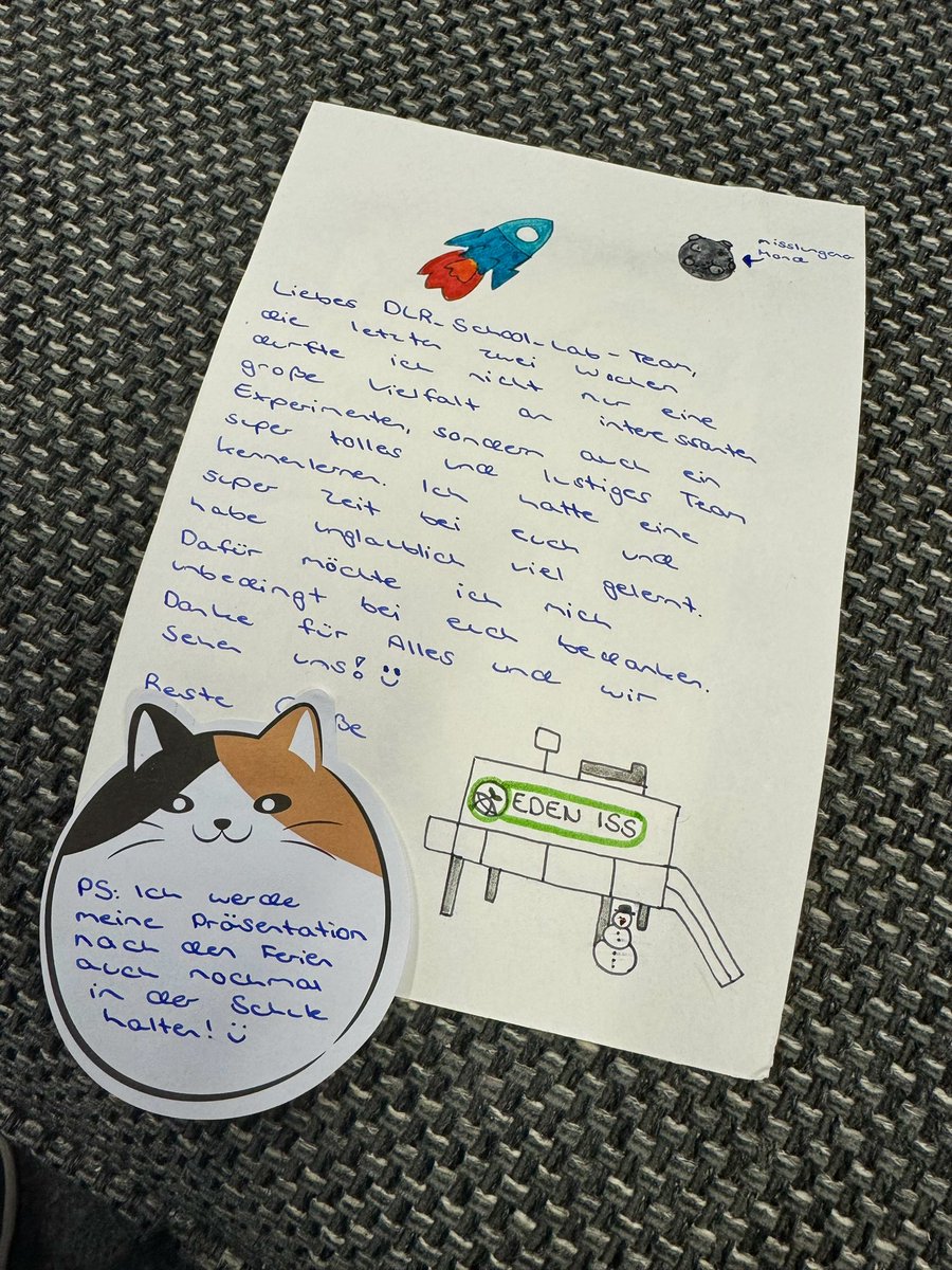 🚀 Praktika für die Fachkräfte von morgen! Junge Menschen brauchen Einblicke in die Berufswelt. Beim <a href="/DLR_de/">DLR_de</a> bieten wir Jugendlichen die Chance, ihre Stärken zu entdecken. 🌍✨ 
Mehr Infos: dlr.de/de/schoollab/p… 

#Praktikum #MINT #Nachwuchsförderung