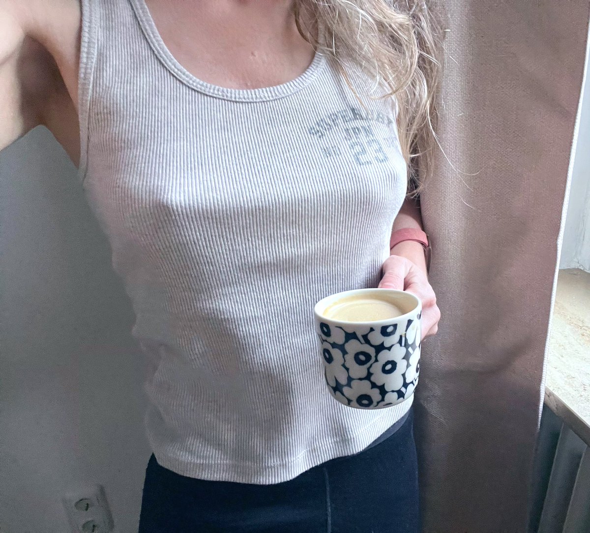 Good morning, do you have Valentine’s Day plans tomorrow? Cycling for me this weekend in Italy and filming, we have a lot of ideas for new content ☀️☀️💦😍🌶️